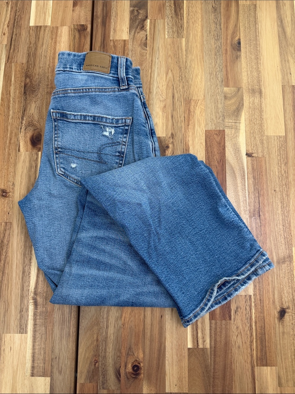 American Eagle Distressed Curvy Straight Leg Jeans